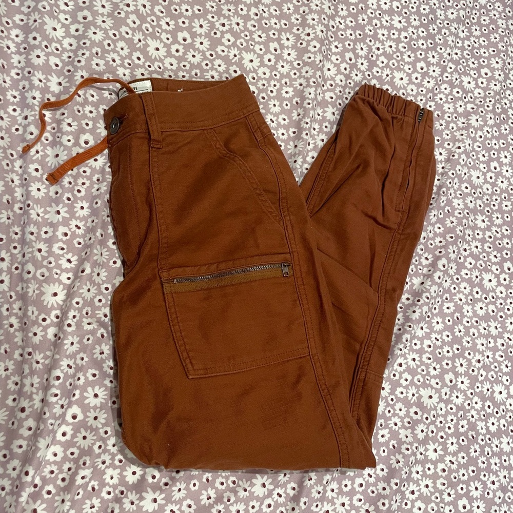 Women’s REI trail smith joggers